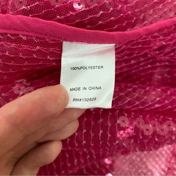 More To Come Wyatt Button Down Top in Hot Pink Size XXS - Picture 6 of 8